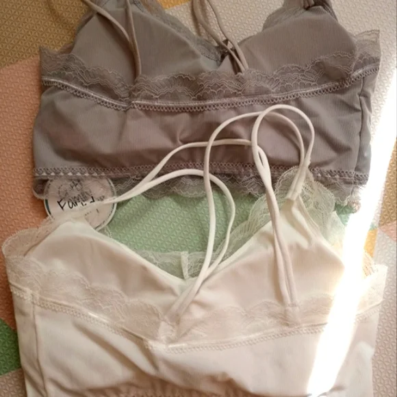 2 BRAND NEW BOUTIQUE  BRALETTES BUNDLE S/M - Picture 6 of 6